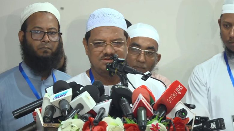 দুর্নীতিবাজরা দেশের রন্ধে রন্ধে প্রবেশ করছে : মুফতি রেজাউল করীম